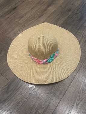 Lilly Pulitzer | Accessories | Lilly Pulitzer Tropical Print  display picture 2